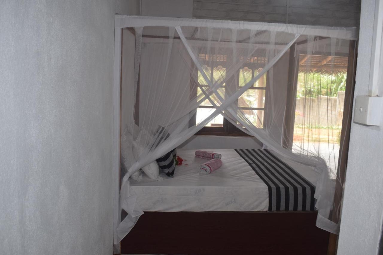 Emma'S Sea View Apartment Dikwella Bagian luar foto